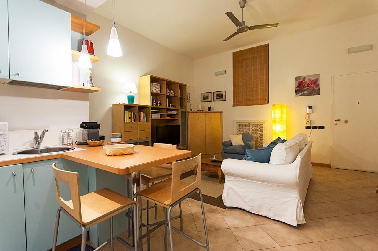 Elegant Apartment In Sant'Ambrogio Milão Exterior foto