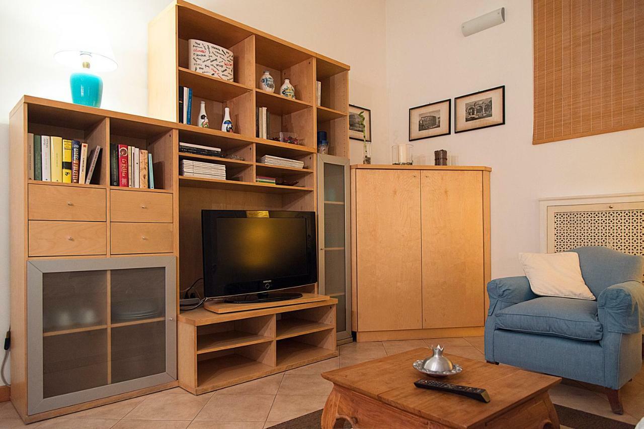 Elegant Apartment In Sant'Ambrogio Milão Exterior foto