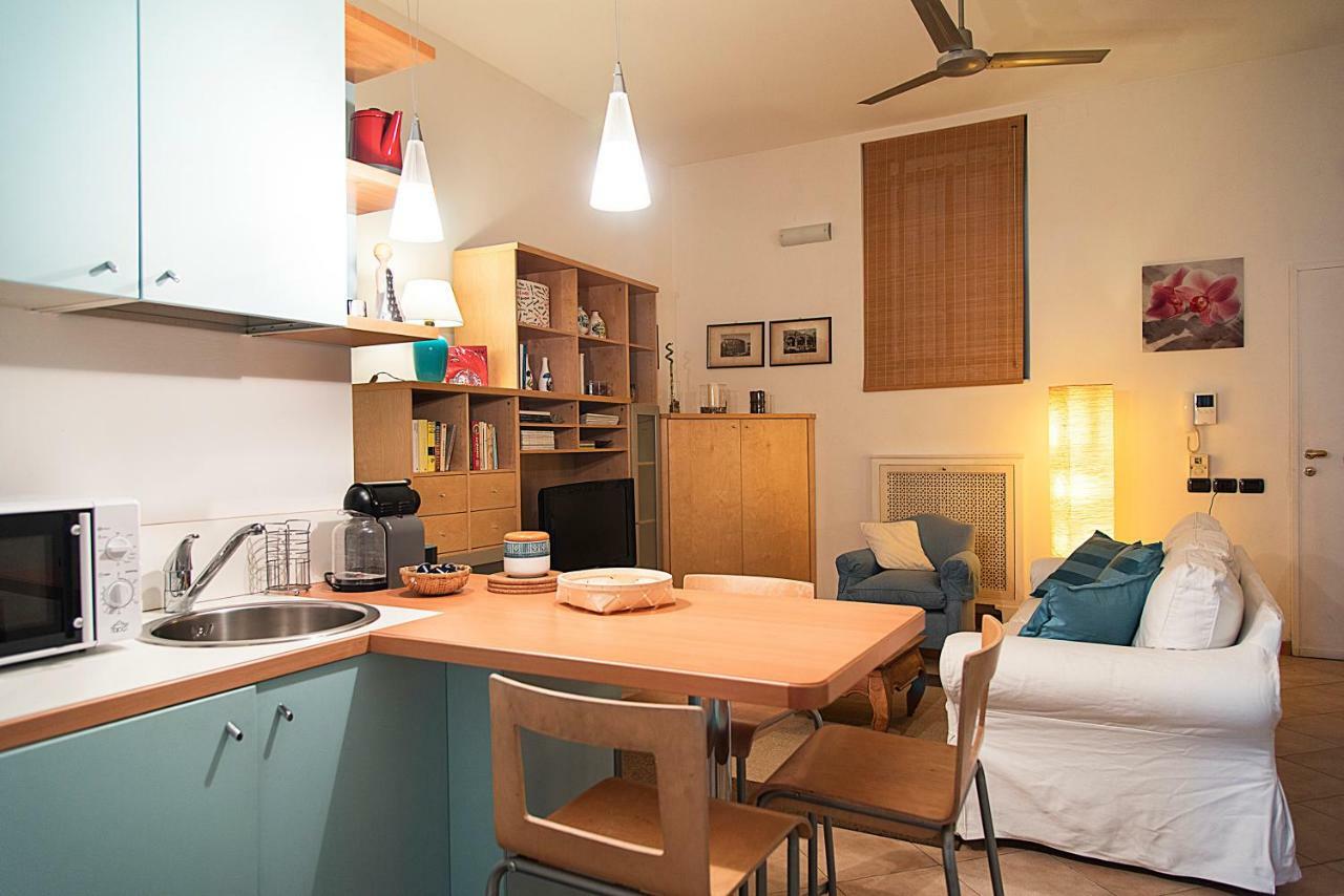 Elegant Apartment In Sant'Ambrogio Milão Exterior foto